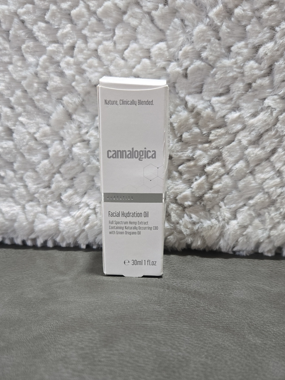 Cannalogica White Facial Hydration Oil – Lightweight Daily Serum (White)